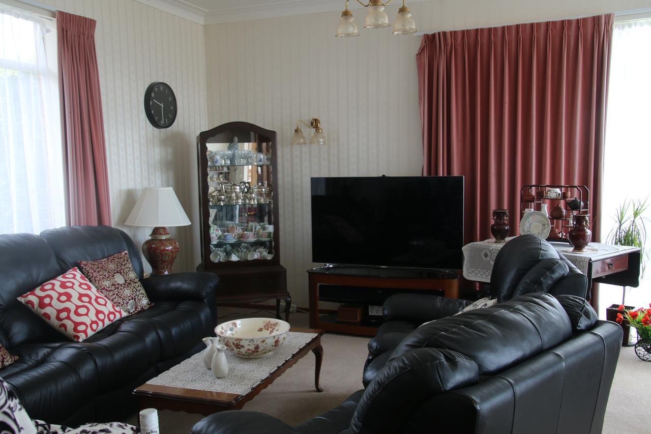 Country Views Villa Clevedon ภายนอก รูปภาพ
